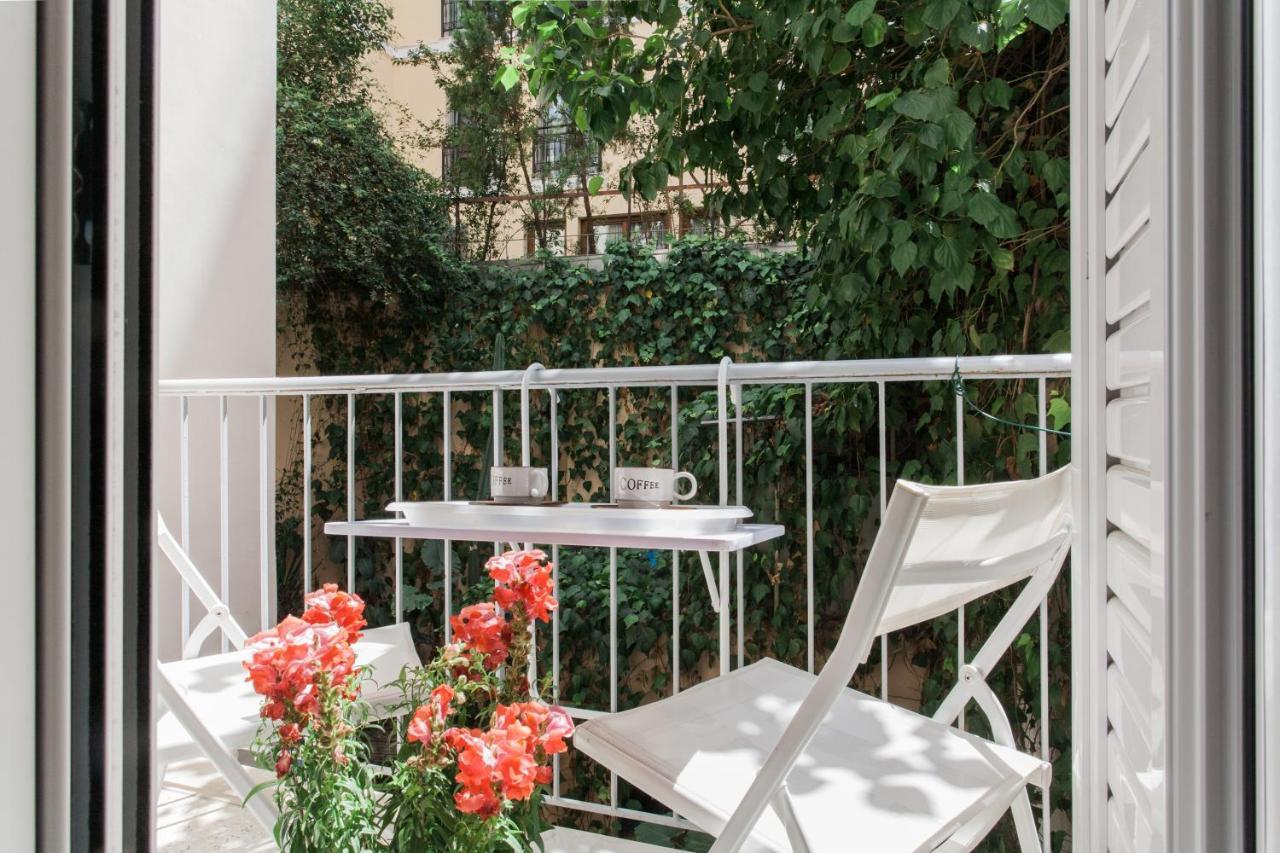 Central Apartment At Plaka 1 Bed For 2 Pers Atény Exteriér fotografie